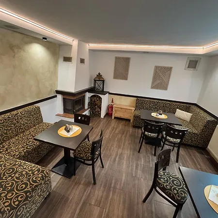 Tandem Affittacamere 3*